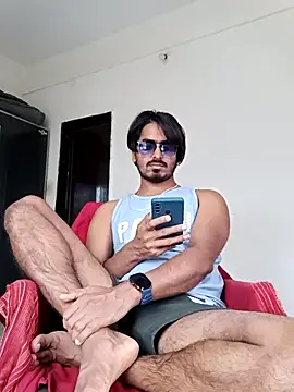 Snapshot of Samser0403 chatting on 09/13/25, 10:15 Samser0403 online show from 09/13/25, 10:15