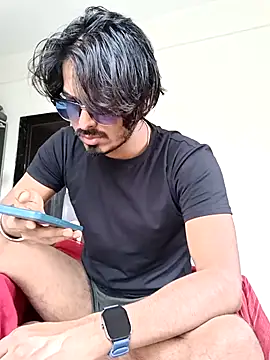 Snapshot of Samser0403 chatting on 09/16/25, 10:16 Samser0403 online show from 09/16/25, 10:16