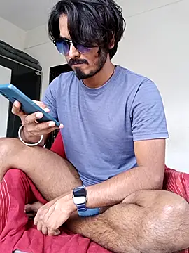 Snapshot of Samser0403 chatting on 09/21/25, 05:09 Samser0403 online show from 09/21/25, 05:09