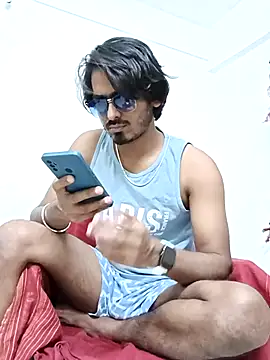 Snapshot of Samser0403 chatting on 10/01/25, 05:30 Samser0403 online show from 10/01/25, 05:30