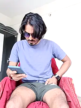 Snapshot of Samser0403 chatting on 10/06/25, 06:33 Samser0403 online show from 10/06/25, 06:33