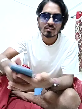 Snapshot of Samser0403 chatting on 10/12/25, 06:07 Samser0403 online show from 10/12/25, 06:07