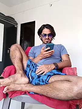 Snapshot of Samser0403 chatting on 11/16/25, 11:05 Samser0403 online show from 11/16/25, 11:05