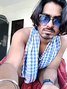 Snapshot of Samser0403 chatting on 11/20/25, 06:13 Samser0403 online show from 11/20/25, 06:13