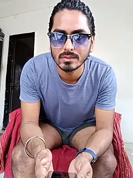 Snapshot of Samser0403 chatting on 11/28/25, 06:16 Samser0403 online show from 11/28/25, 06:16