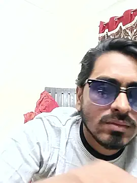 Snapshot of Samser0403 chatting on 01/08/26, 06:32 Samser0403 online show from 01/08/26, 06:32