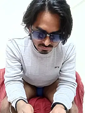 Snapshot of Samser0403 chatting on 01/14/26, 06:35 Samser0403 online show from 01/14/26, 06:35