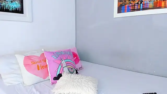 naughtyloverss online show from 02/16/25, 02:54