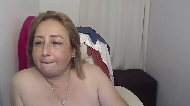 Abby Halliwey online show from 01/12/25, 08:04