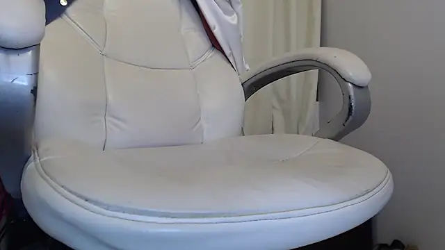 Abby Halliwey online show from 01/26/25, 05:45