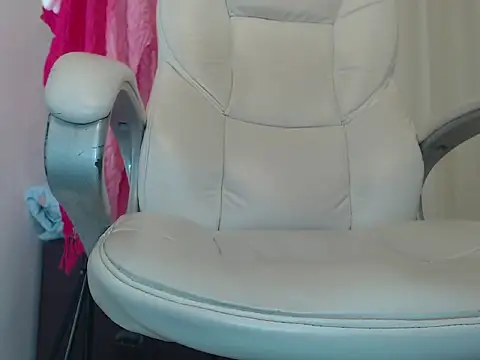 Abby Halliwey online show from 03/03/25, 05:29