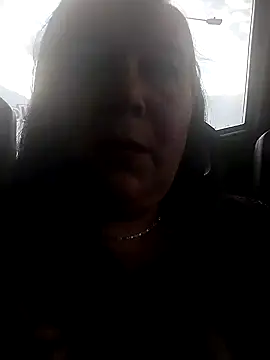 sara pineros online show from 12/06/24, 09:35