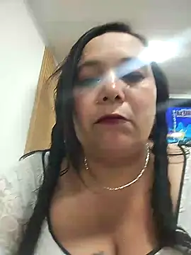 sara pineros online show from 01/17/25, 07:49