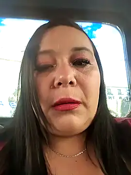 sara pineros online show from 03/06/25, 01:46