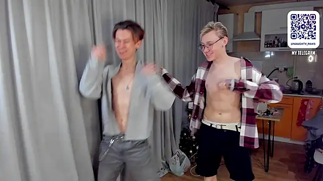 AndrewwCarter2 online show from 03/15/25, 08:54