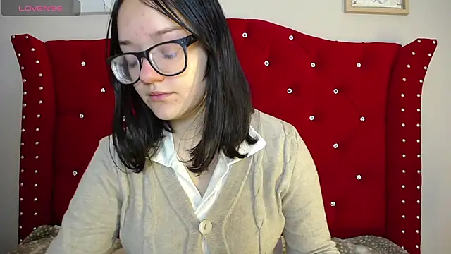 Snapshot of charlotte1-ls chatting on 01/14/25, 09:30 charlotte1-ls online show from 01/14/25, 09:30