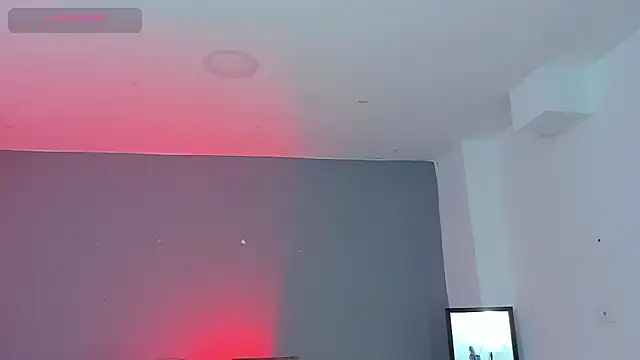 gwen ashly online show from 03/18/25, 10:04