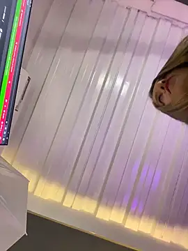 gwen ashly online show from 03/13/26, 08:59