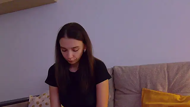TeenyMariaXx online show from 10/11/25, 03:50
