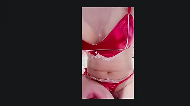 Im IVE LOVE online show from 12/15/24, 01:35