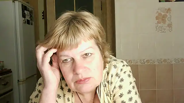 Ettie Tonia online show from 01/17/25, 03:32