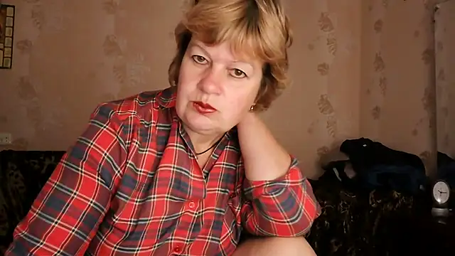 Ettie Tonia online show from 11/24/25, 08:14