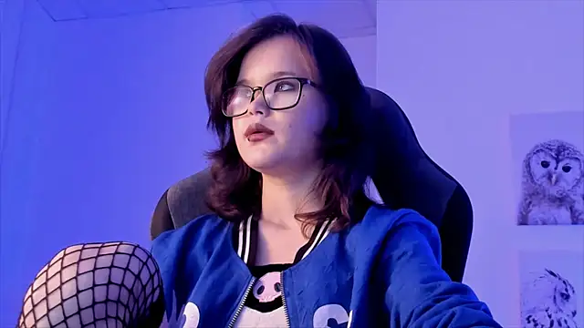 Snapshot of Elainebeness chatting on 12/14/24, 10:50 Elainebeness online show from 12/14/24, 10:50