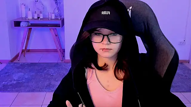 Elainebeness online show from 02/02/25, 04:48