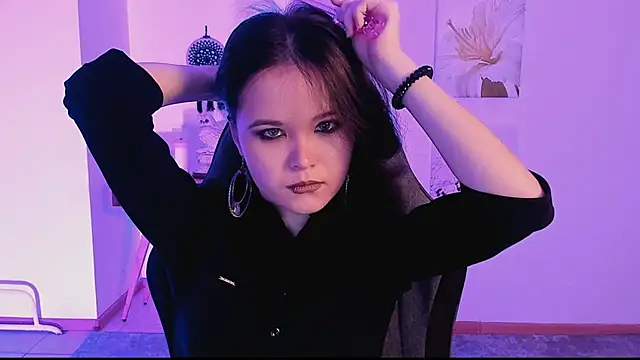 Snapshot of Elainebeness chatting on 03/06/25, 01:58 Elainebeness online show from 03/06/25, 01:58