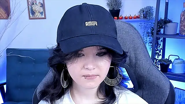 Snapshot of Elainebeness chatting on 03/07/25, 01:53 Elainebeness online show from 03/07/25, 01:53