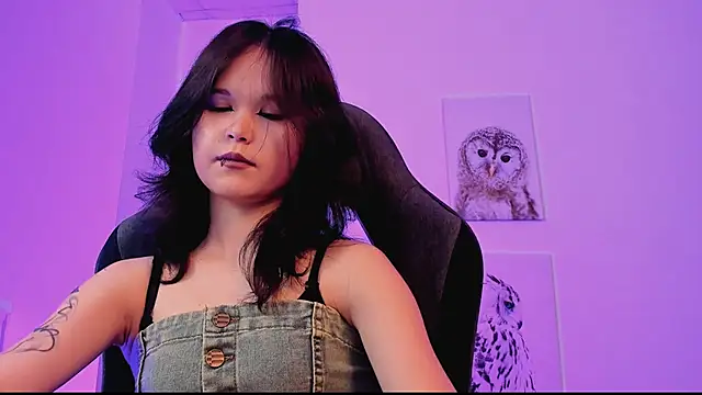 Elainebeness online show from 03/08/25, 07:09