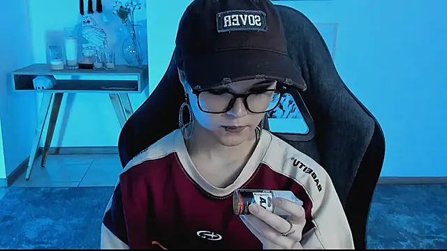 Snapshot of Elainebeness chatting on 03/09/25, 10:52 Elainebeness online show from 03/09/25, 10:52