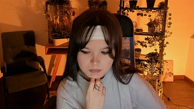 Elainebeness online show from 03/15/26, 07:31