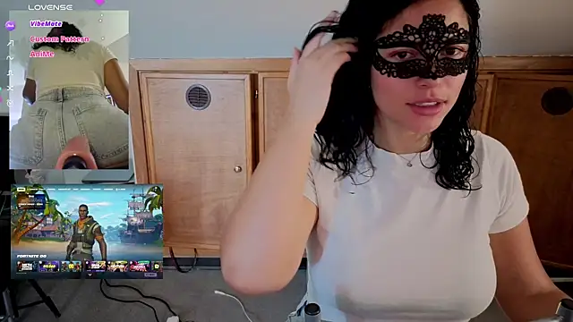 salomea r online show from 04/17/26, 12:19