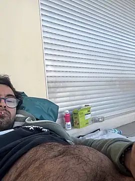 Snapshot of Manelho chatting on 11/09/25, 03:54 Manelho online show from 11/09/25, 03:54