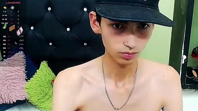 ttimy x boy online show from 01/21/25, 02:43