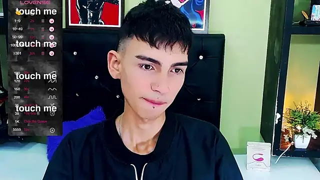 ttimy x boy online show from 01/26/25, 11:18