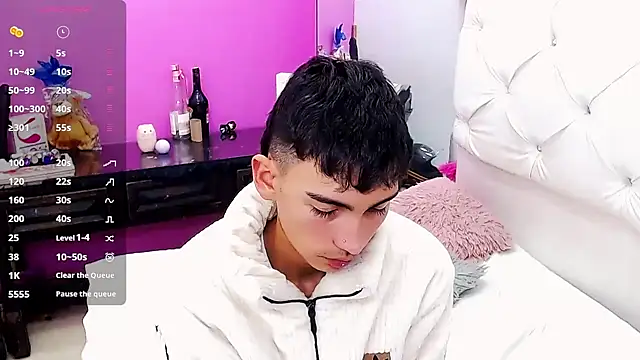 ttimy x boy online show from 01/30/25, 09:36