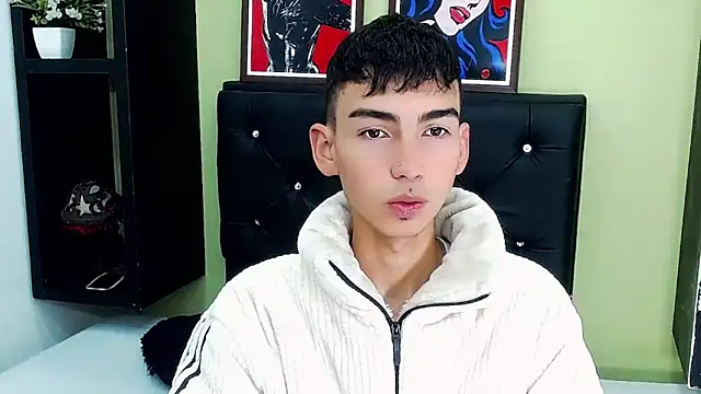 ttimy x boy online show from 01/31/25, 09:05