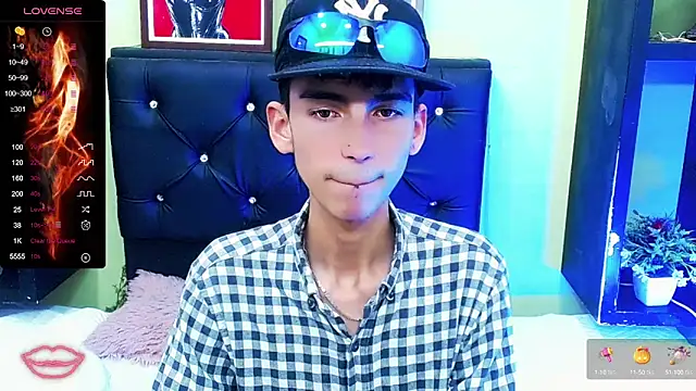 ttimy x boy online show from 02/26/25, 12:05