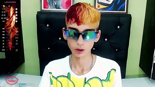 ttimy x boy online show from 03/13/25, 02:16