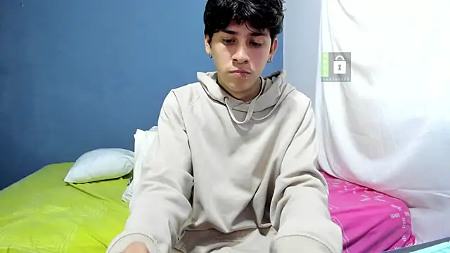 Snapshot of Kanterfun chatting on 03/03/25, 11:11 Kanterfun online show from 03/03/25, 11:11