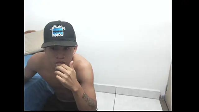 logannth online show from 10/14/25, 09:21