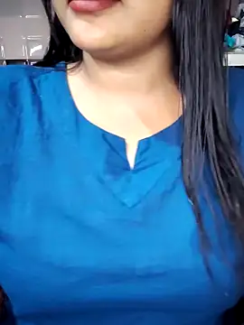 cutepragya2 online show from 01/18/26, 12:53