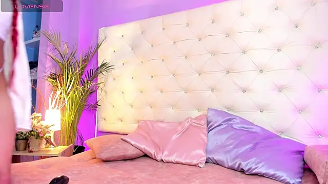 emaa lambert online show from 02/15/25, 07:50