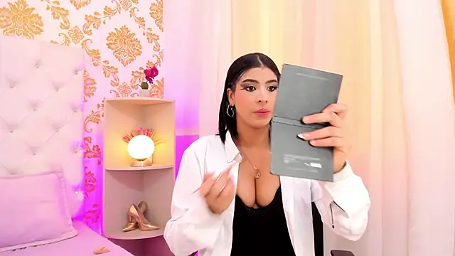 emaa lambert online show from 10/09/25, 05:44