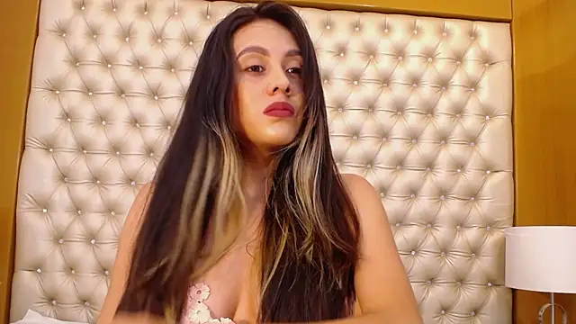 Snapshot of MegannMyerss chatting on 01/29/25, 08:14 MegannMyerss online show from 01/29/25, 08:14