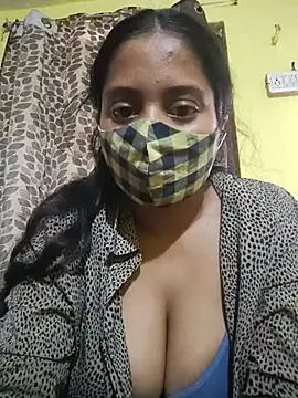 bigtitsqueen online show from 06/02/26, 07:10