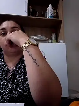 Snapshot of MirandaSoto chatting on 01/23/25, 07:40 MirandaSoto online show from 01/23/25, 07:40