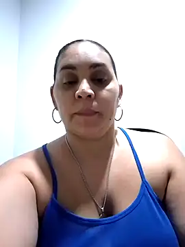 Snapshot of MirandaSoto chatting on 02/02/25, 06:48 MirandaSoto online show from 02/02/25, 06:48